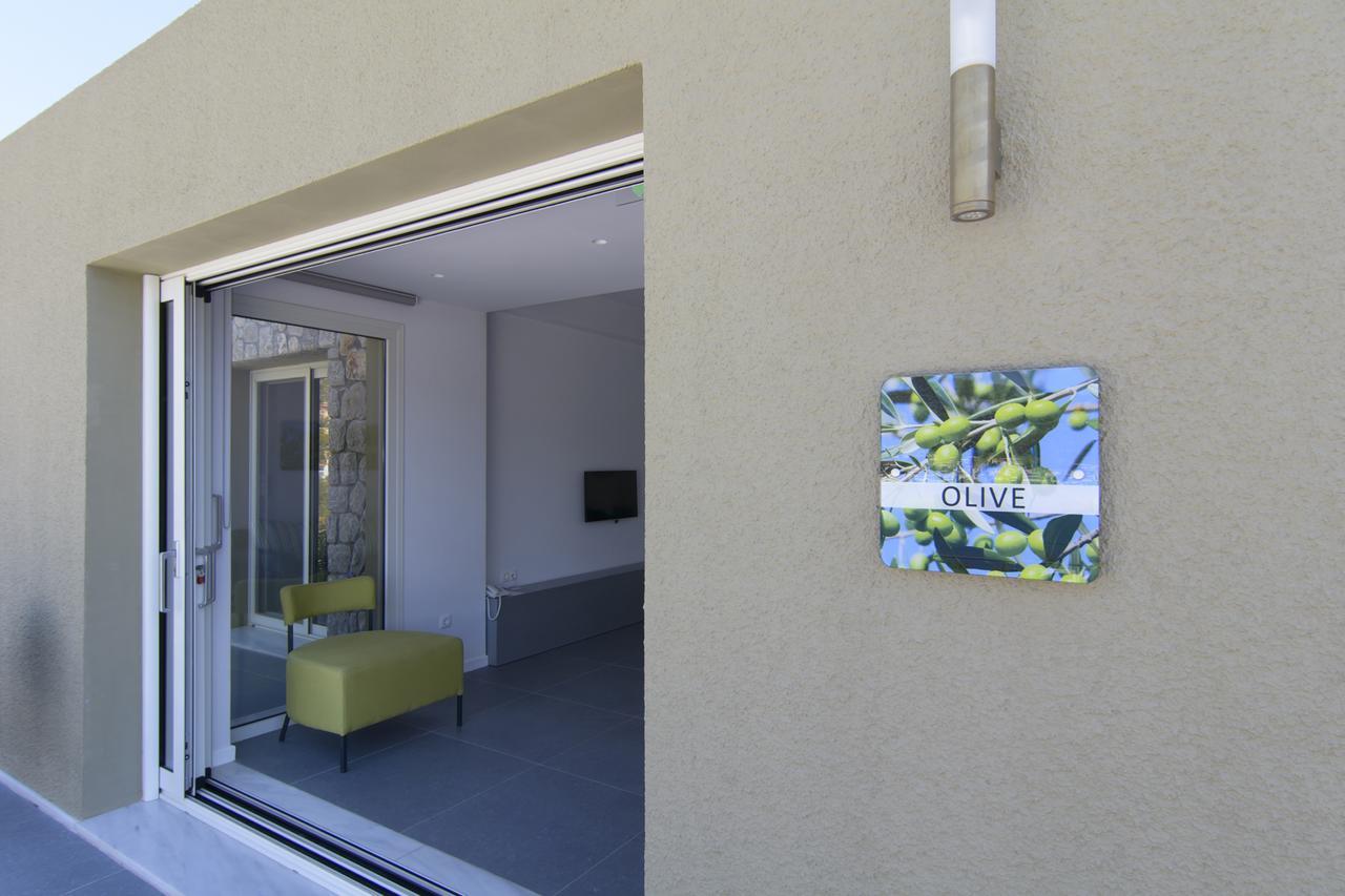 Lavender Cove Aparthotel Korfos Exterior photo