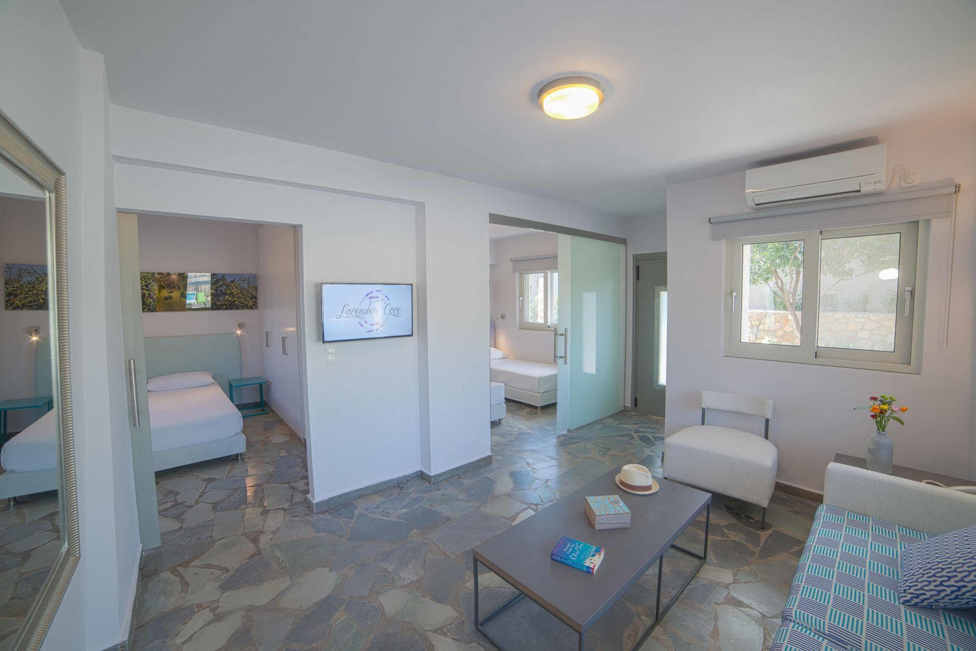 Lavender Cove Aparthotel Korfos Exterior photo