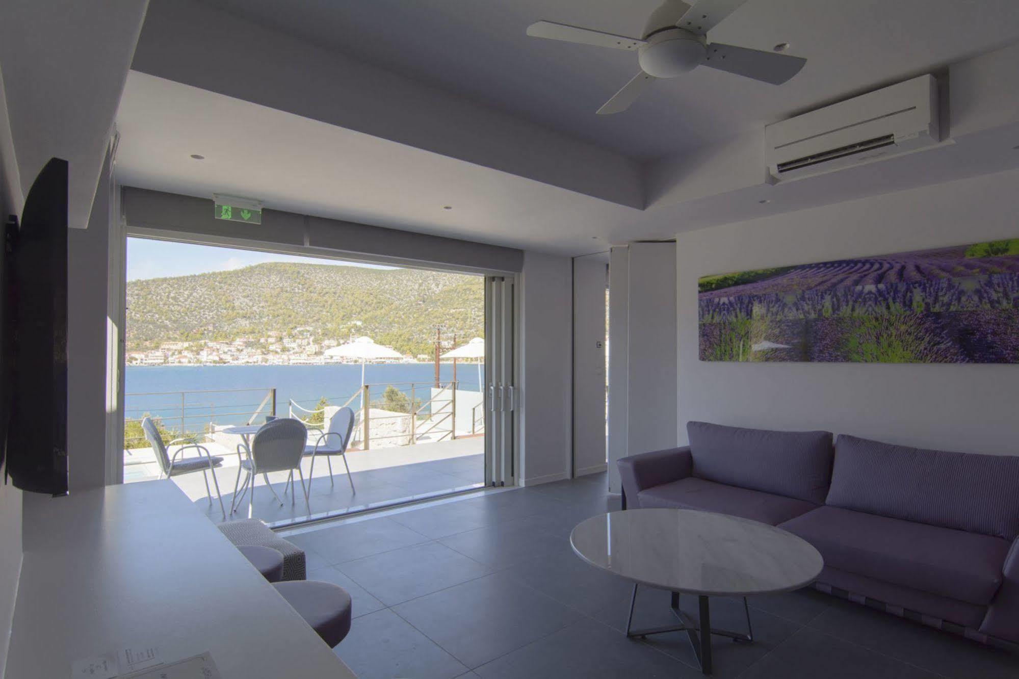 Lavender Cove Aparthotel Korfos Exterior photo