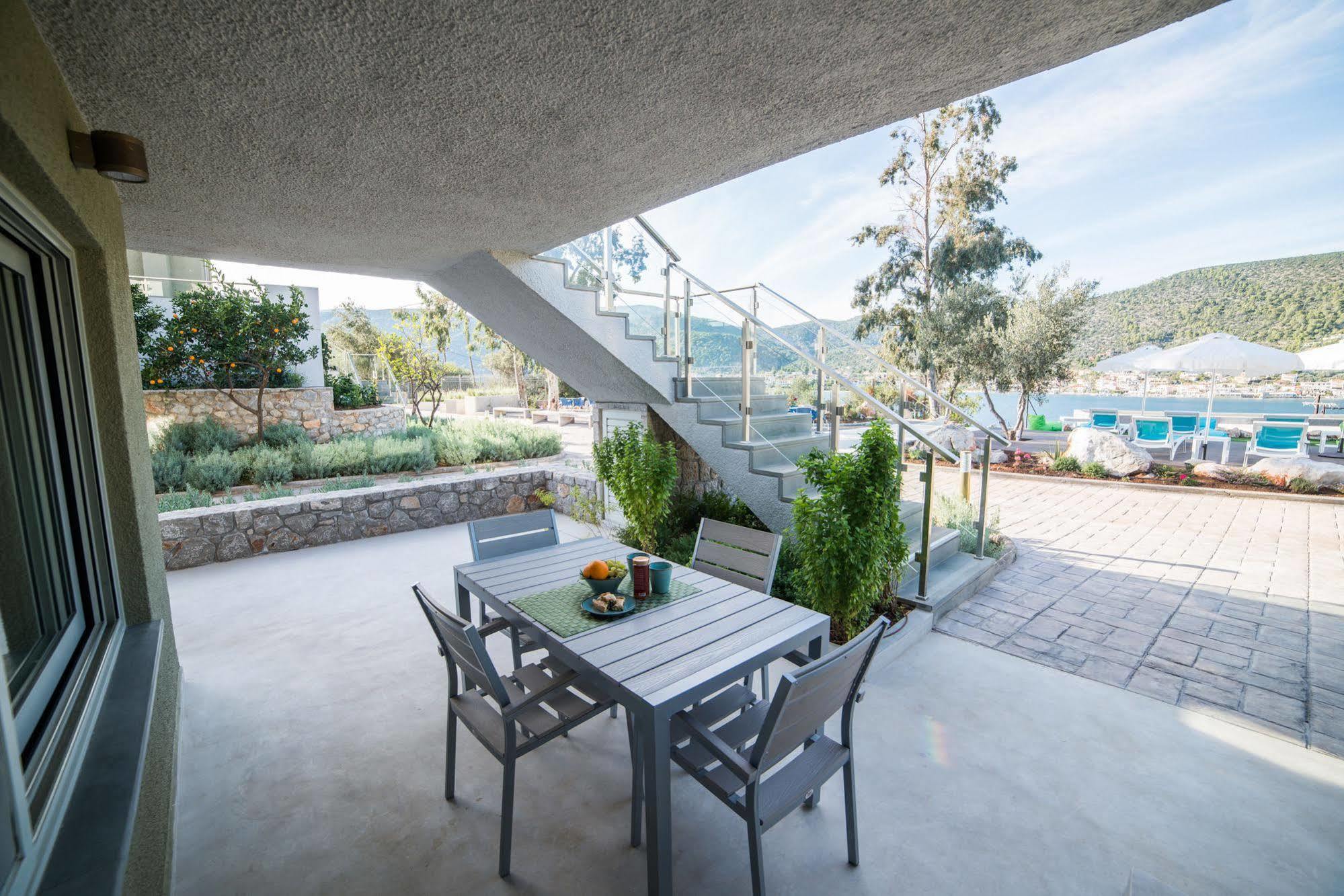 Lavender Cove Aparthotel Korfos Exterior photo